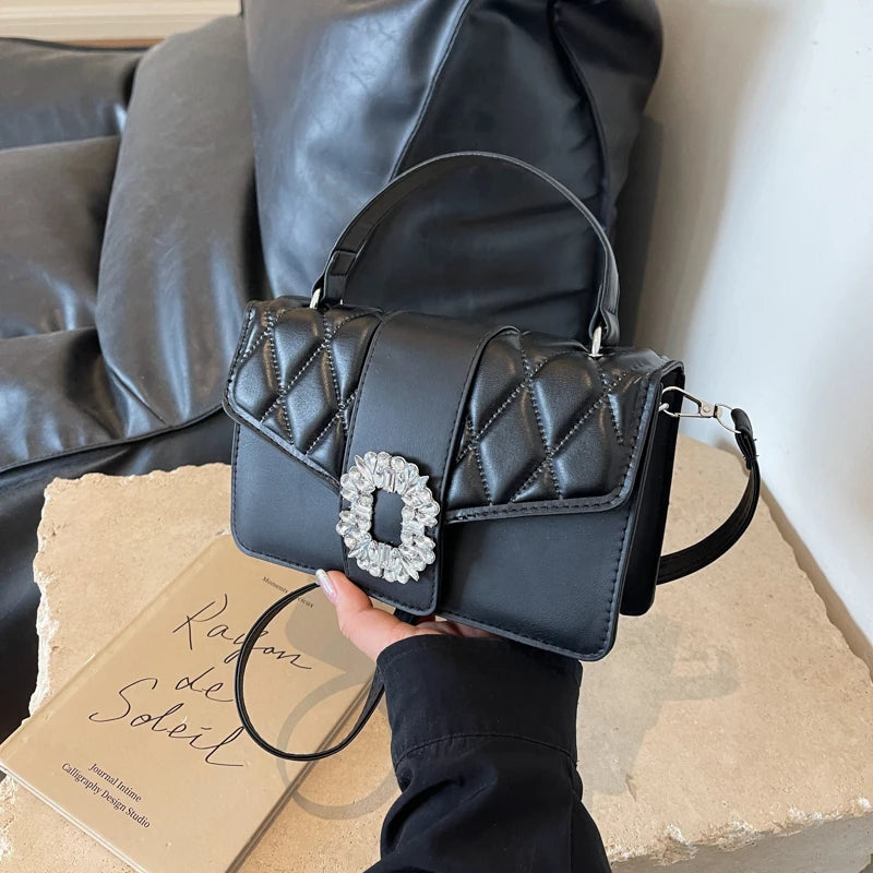 Bolsa Transversal Luxuosa e Discreta