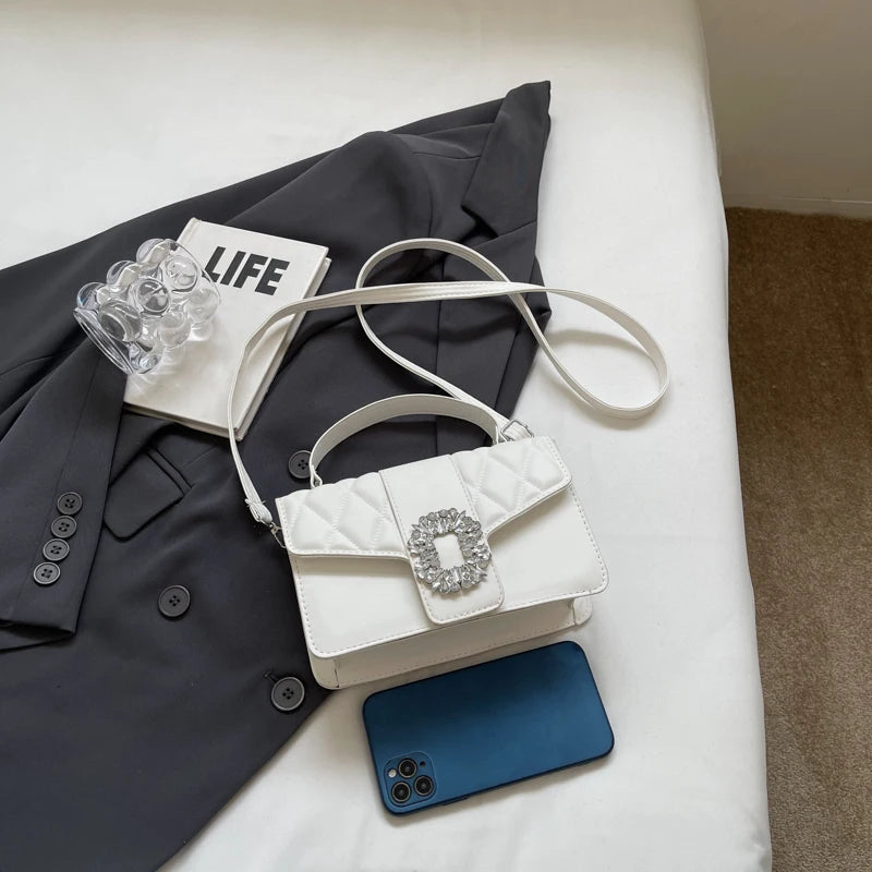 Bolsa Transversal Luxuosa e Discreta