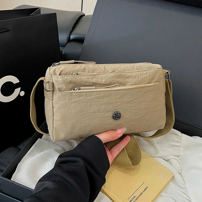 Bolsa de Ombro Moderna