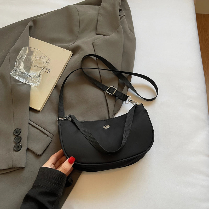 Bolsa Transversal Impermeável e Moderna