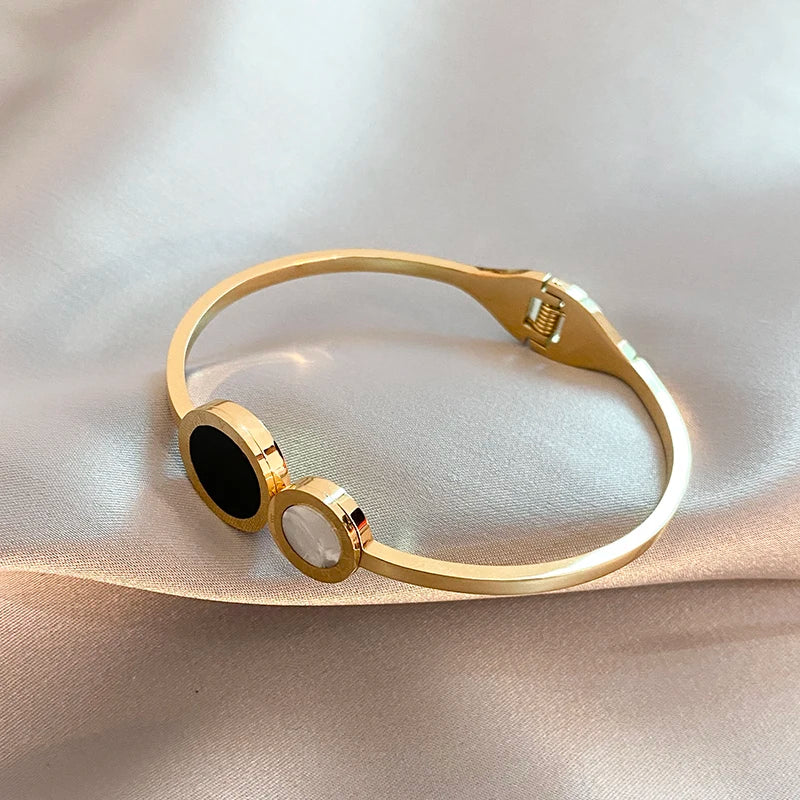 Pulseira Clássica Romana Banhado a Ouro